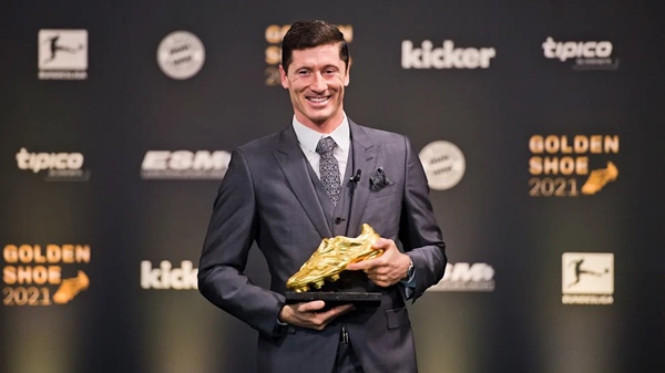 Lewandowski nhận giải Chiếc giày vàng châu Âu