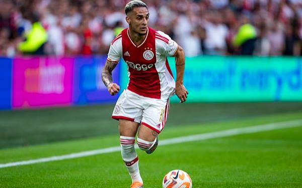 Sự nghiệp của Antony trong màu áo Ajax Amsterdam