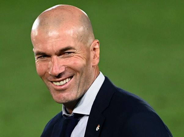 Phong cách huấn luyện của Zidane khiến người hâm mộ không khỏi thán phục