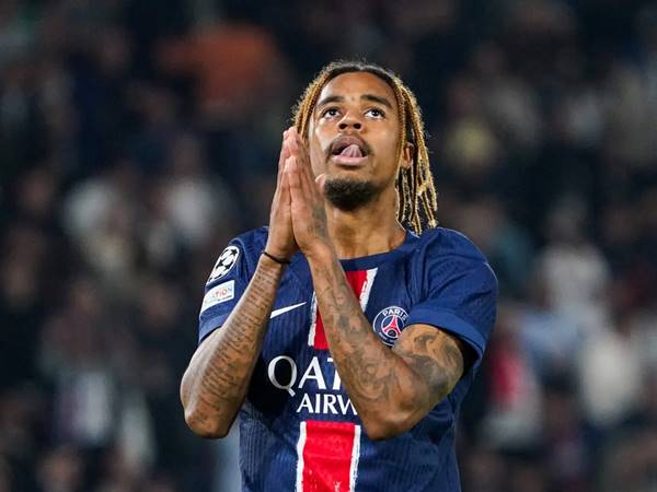 Tin Bayern Munich: PSG từ chối Bayern thương vụ Barcola