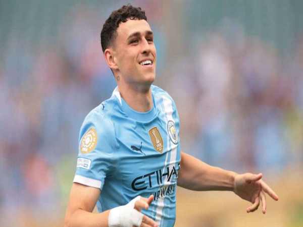 Tin bóng đá: Phil Foden chạm cột mốc đáng nhớ