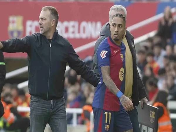 Tin Barcelona: HLV Hansi Flick thi hành kỷ luật với Raphinha