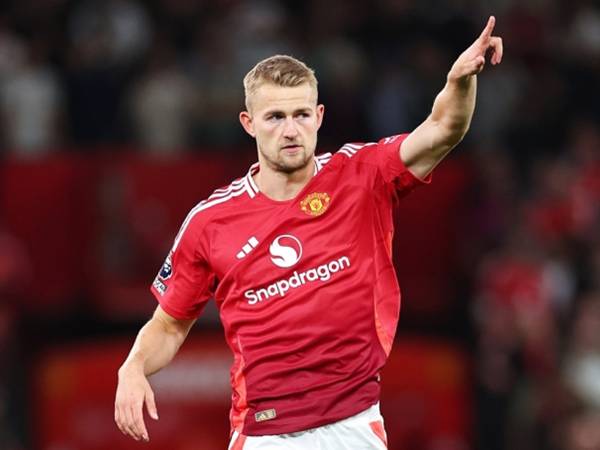 Tin Man Utd: Matthijs De Ligt thi đấu ngày càng hay