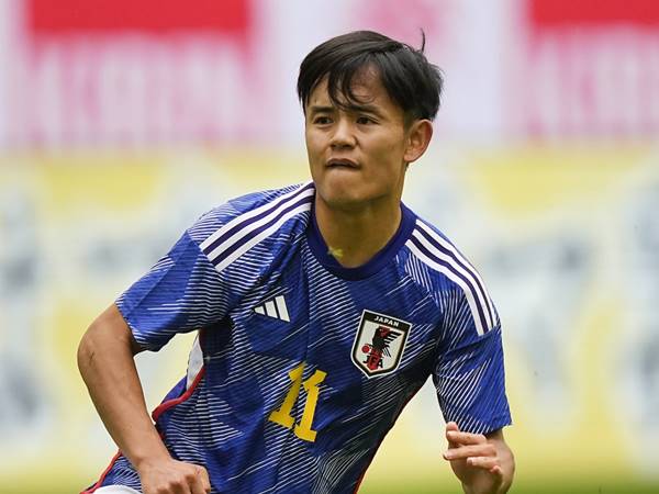 Tin MU 30/10: MU có cơ hội lớn chiêu mộ Takefusa Kubo