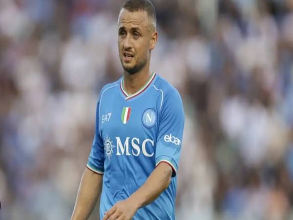 Tin Napoli: Napoli nhận tin không vui từ Stanislav Lobotka