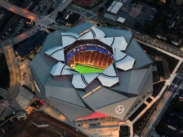 Khám phá sân vận động Mercedes Benz Arena nổi tiếng