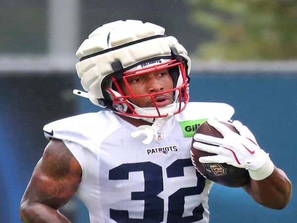 Patriots thể hiện dấu ấn chiến thuật ở week 17