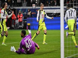 Tin Dortmund: Đấu Frankfurt sau 6 bàn rượt đuổi