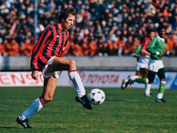 Những hậu vệ AC Milan huyền thoại, thành công nhất